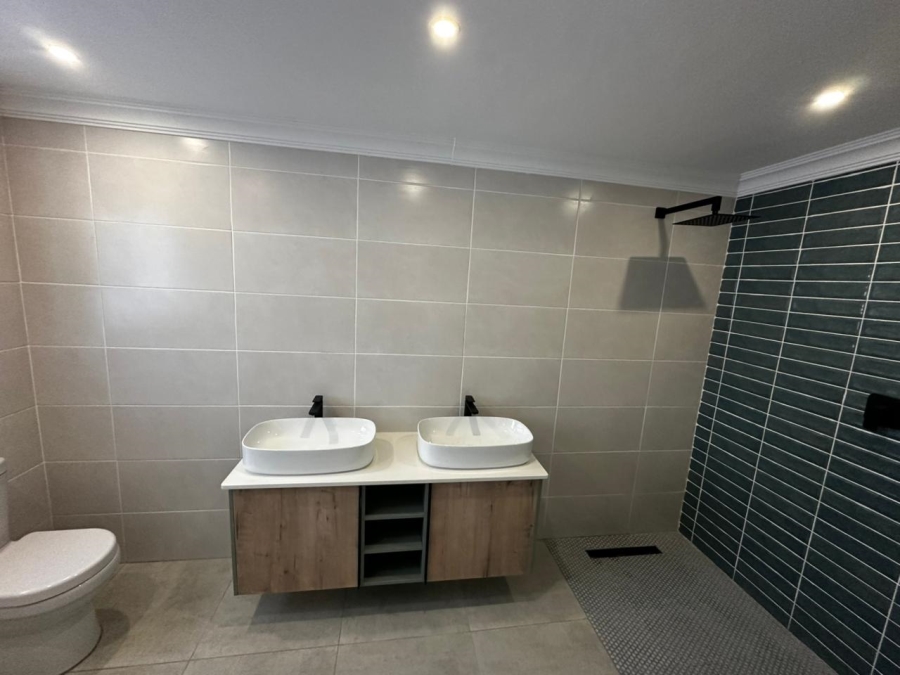 3 Bedroom Property for Sale in Dana Bay Western Cape